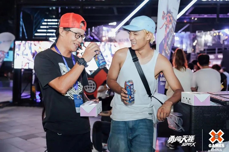 1699324986613989IL16.jpg 1699324984384373FrNz.jpg